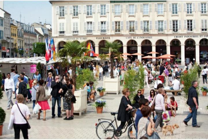 Saint-Germain-En-Laye: Grand Studio En Centre Ville A 2 Minutes Du Rer Εξωτερικό φωτογραφία